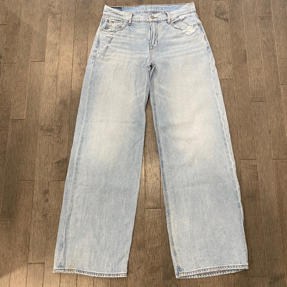 American Eagle Low-Rise Skater Jeans - Picture 1 of 13